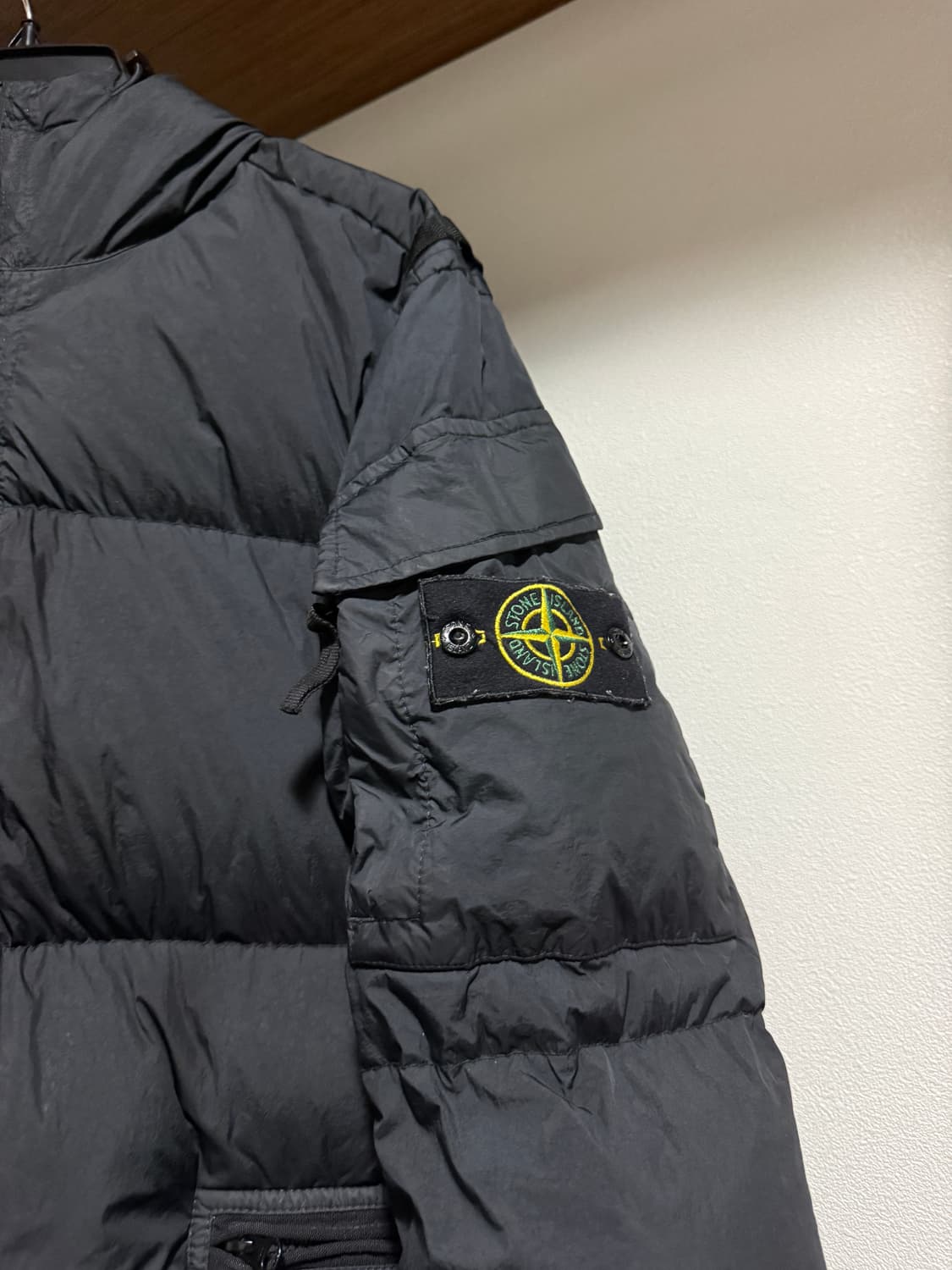 스톤아일랜드 크링클랩스 패딩 상품이미지3