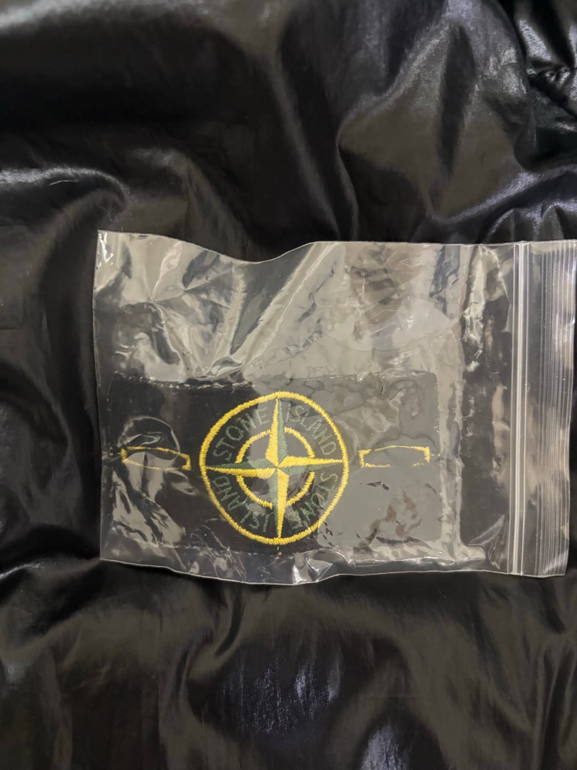 스톤아일랜드 망사와펜 패딩 m 상품이미지5