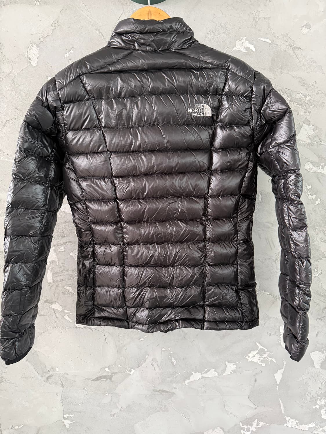 노스페이스 서밋시리즈 구스다운 패딩 판매 
사이즈 90  상품이미지2