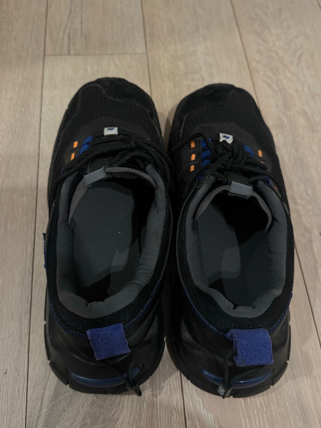 자라 x 아더에러 콜라보 스니커즈 상품이미지8