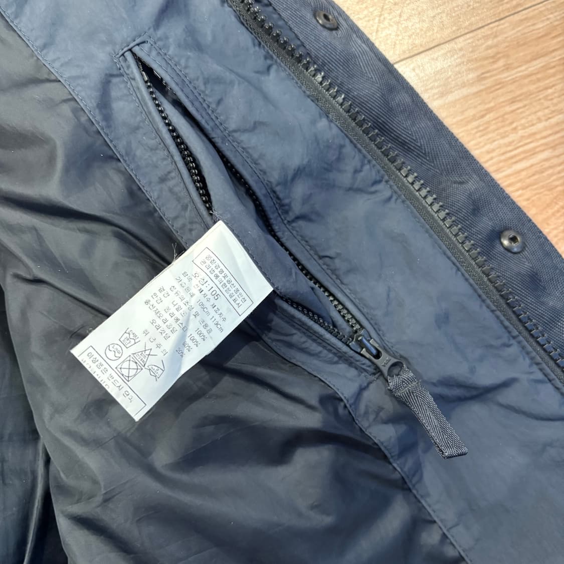 씨피컴퍼니 덕다운 다크네이비 가먼트 다잉 고글 패디드 베스트 상품이미지10