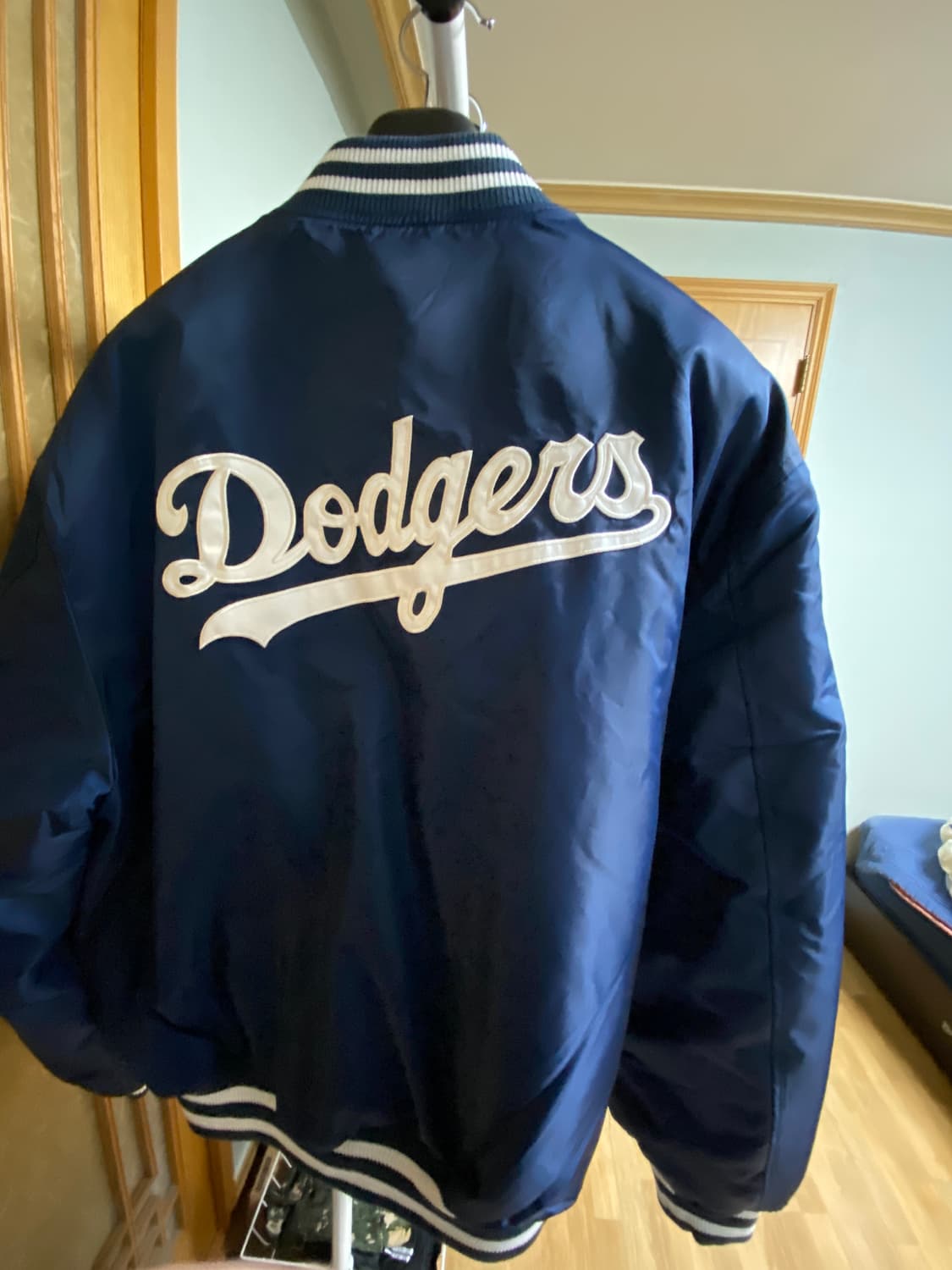 뉴에라 LA 다져스 스타디움 자켓 XL 사이즈 새상품 상품이미지3