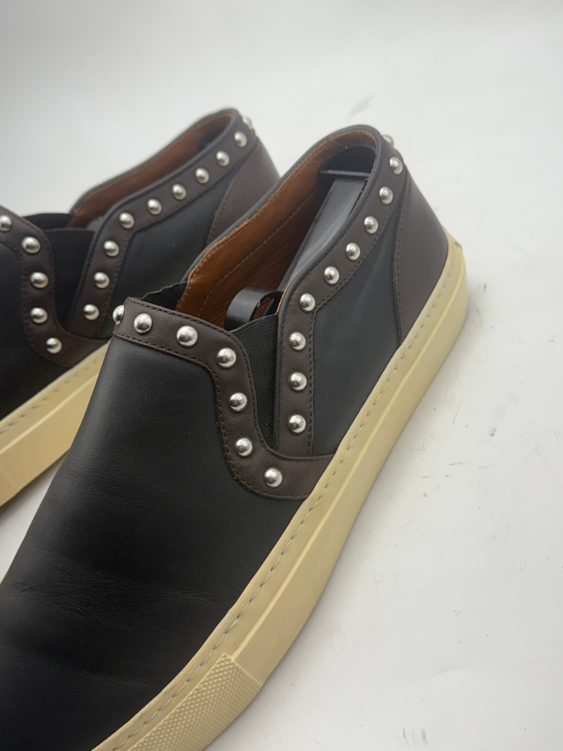 정품)지방시스니커즈255 상품이미지1