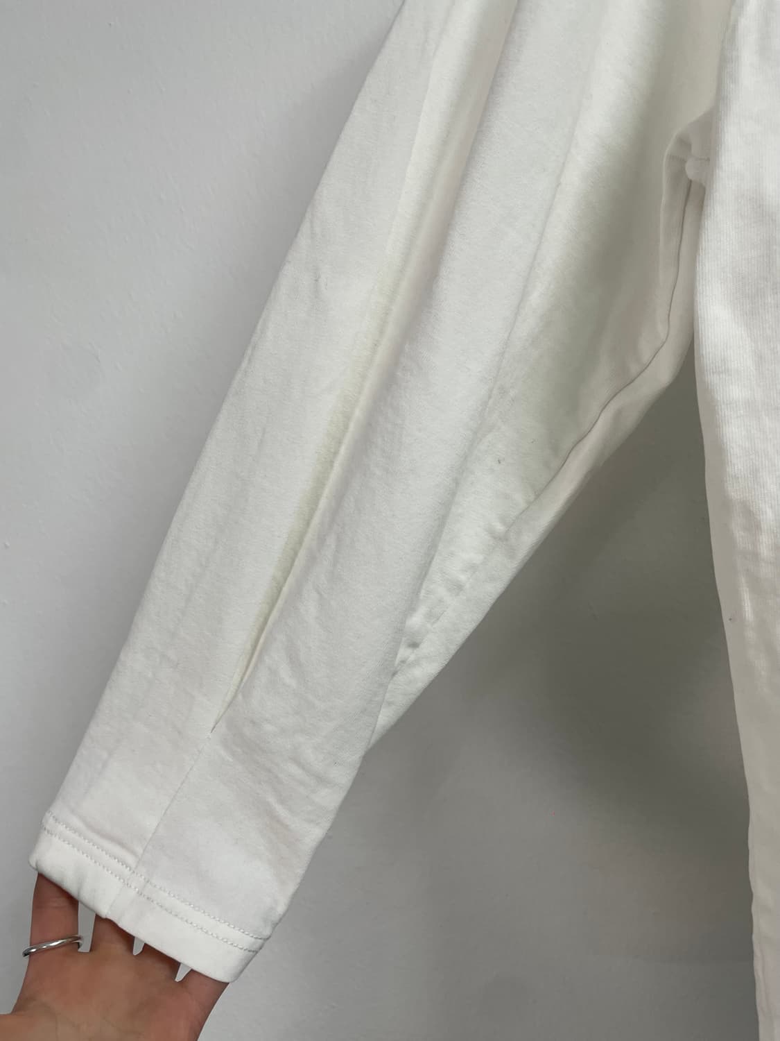 자라 X 아더에러 롱 슬리브 긴팔티 (on.13) 상품이미지3