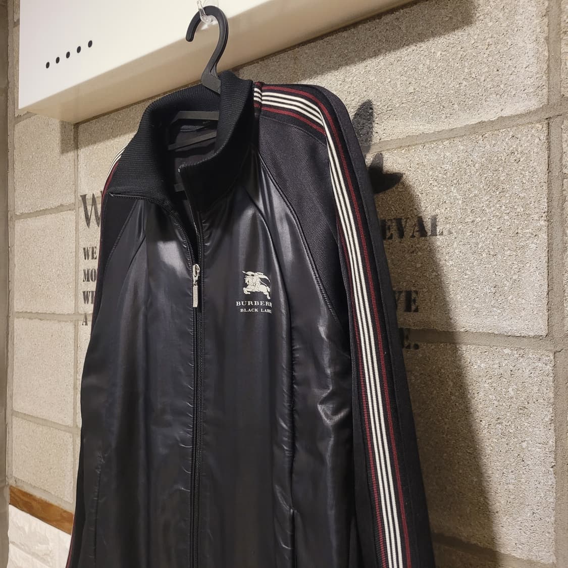 버버리 블랙라벨 사이드라인 져지 3  상품이미지3