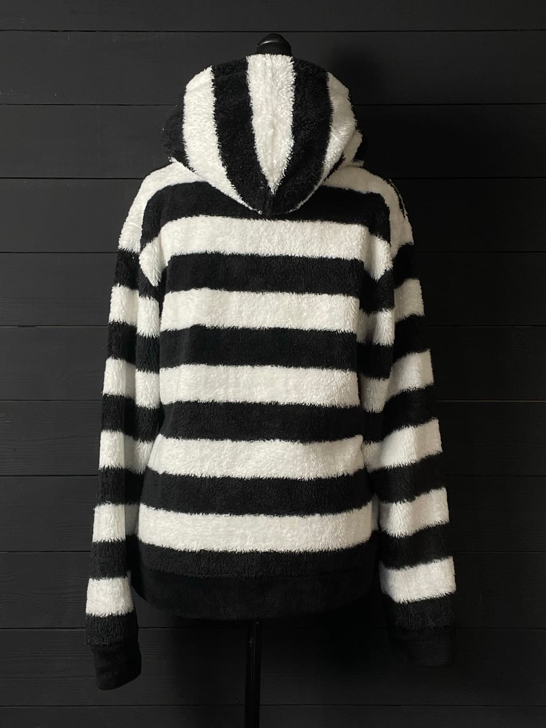 JPN 펑크 스트라이프 줄무늬 블랙 화이트 후드집업 상품이미지4