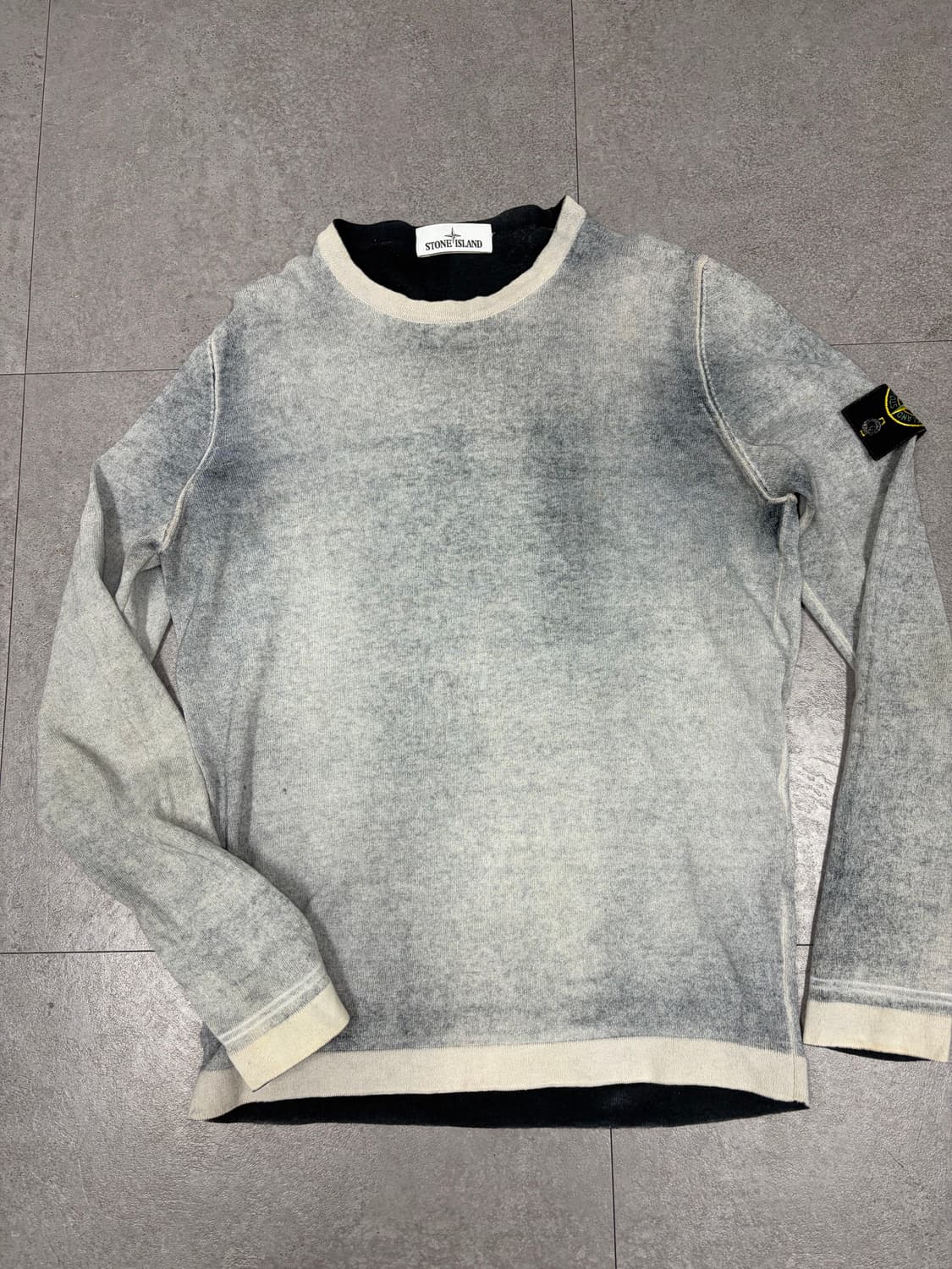 스톤아일랜드 투톤 니트 L 상품이미지1