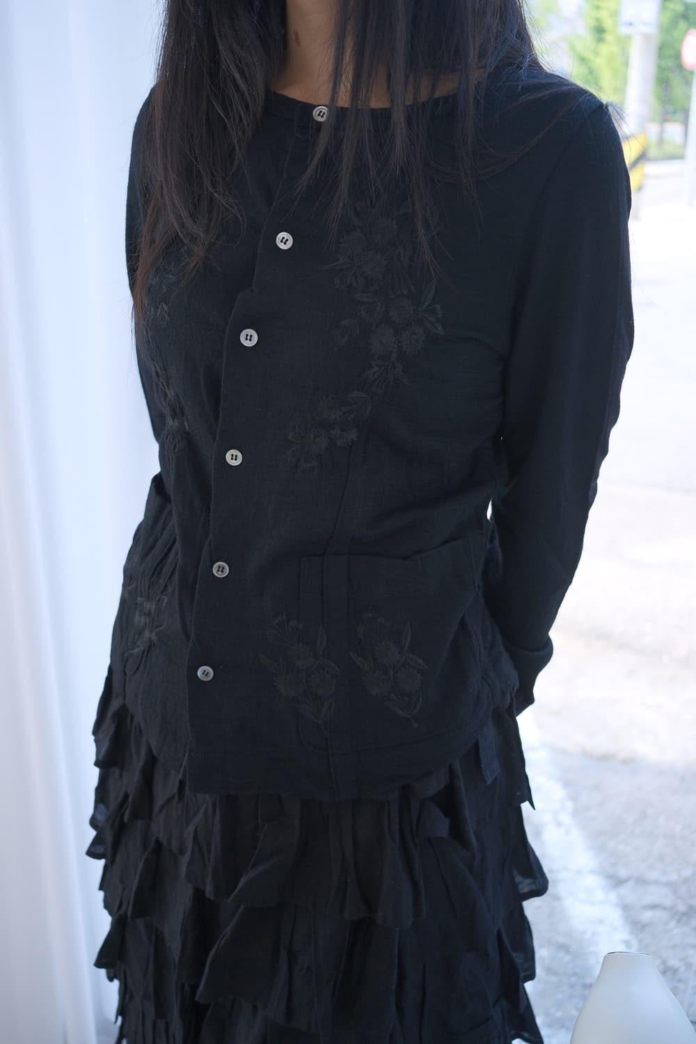 Flower embroidered shirring cardigan 상품이미지3