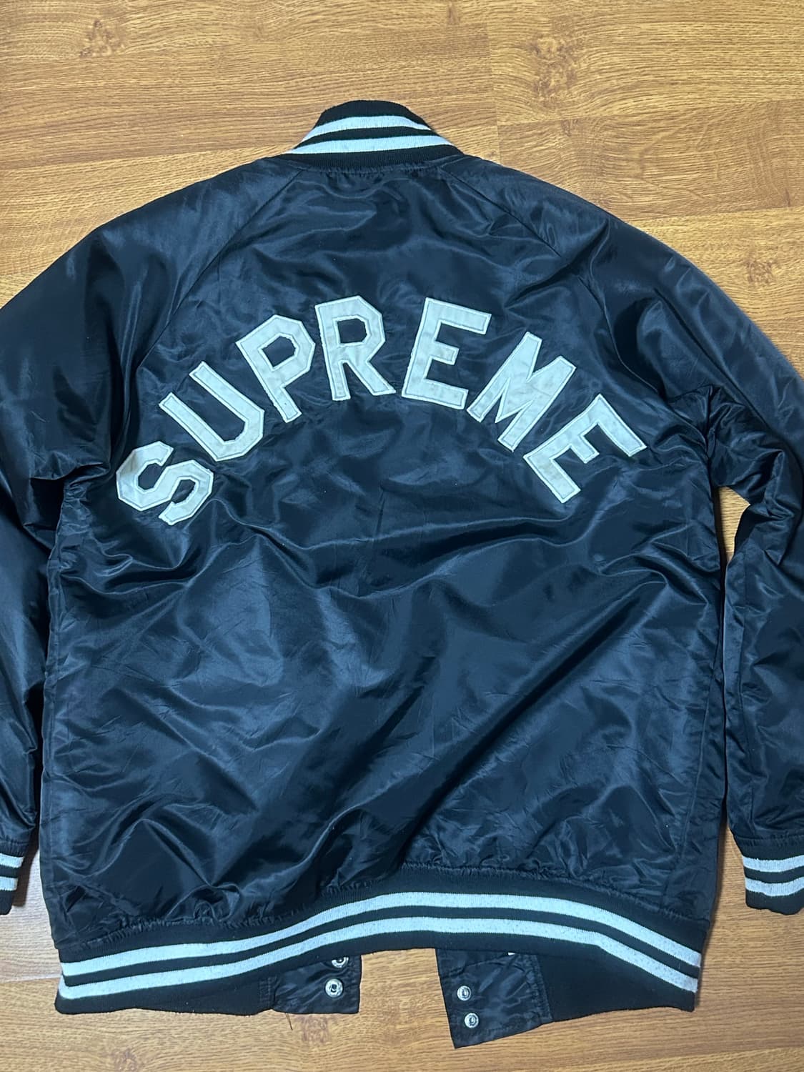 슈프림 X 챔피온 자켓 상품이미지1