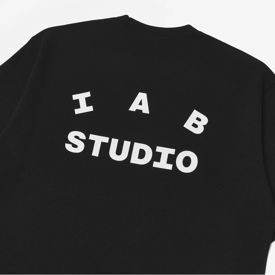 (XL)아이앱 스튜디오 반팔 티셔츠 블랙 2025 새상품 상품이미지1