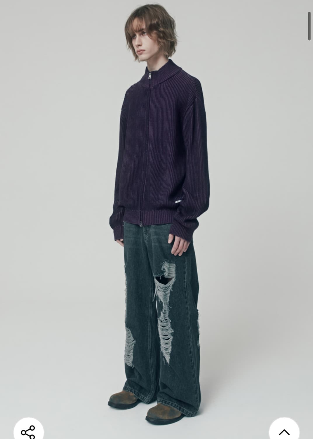 더바이닐하우스 VERTICAL PATTERN CARDIGAN 집업 가디건 상품이미지3