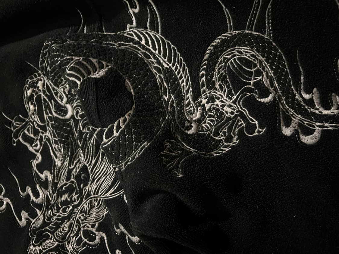 카라쿠리타마시 후드집업 상품이미지3