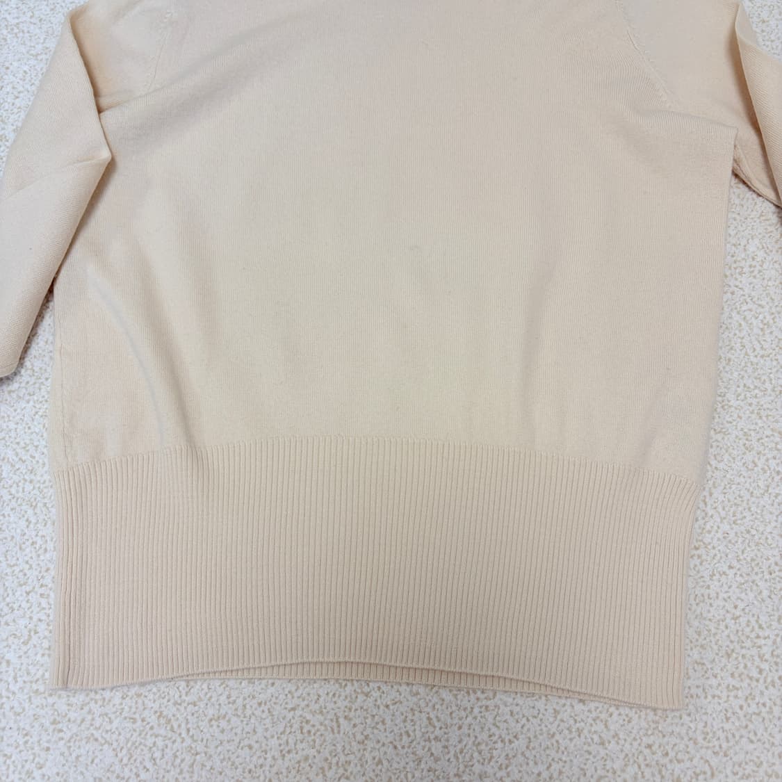 비비안웨스트우드 레드라벨 하이넥 니트 아이보리 상품이미지4