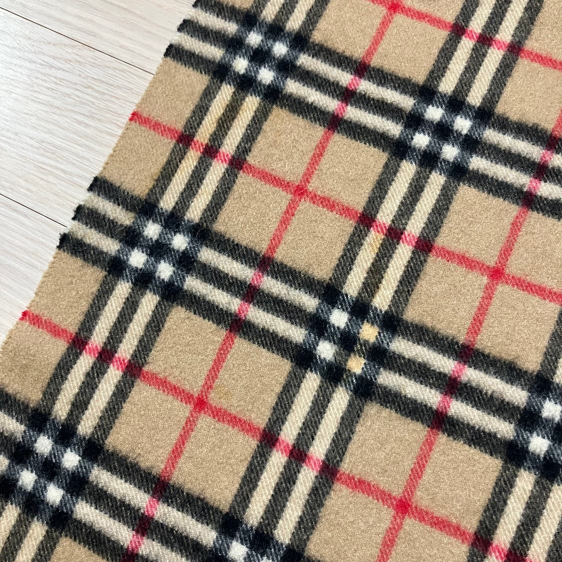 [정품] 버버리 베이지 노바체크 캐시미어 머플러 (burberry) 상품이미지6