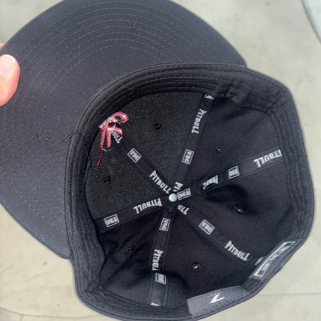 [7 1/4] YVL RED ON BLACK CAP 상품이미지6