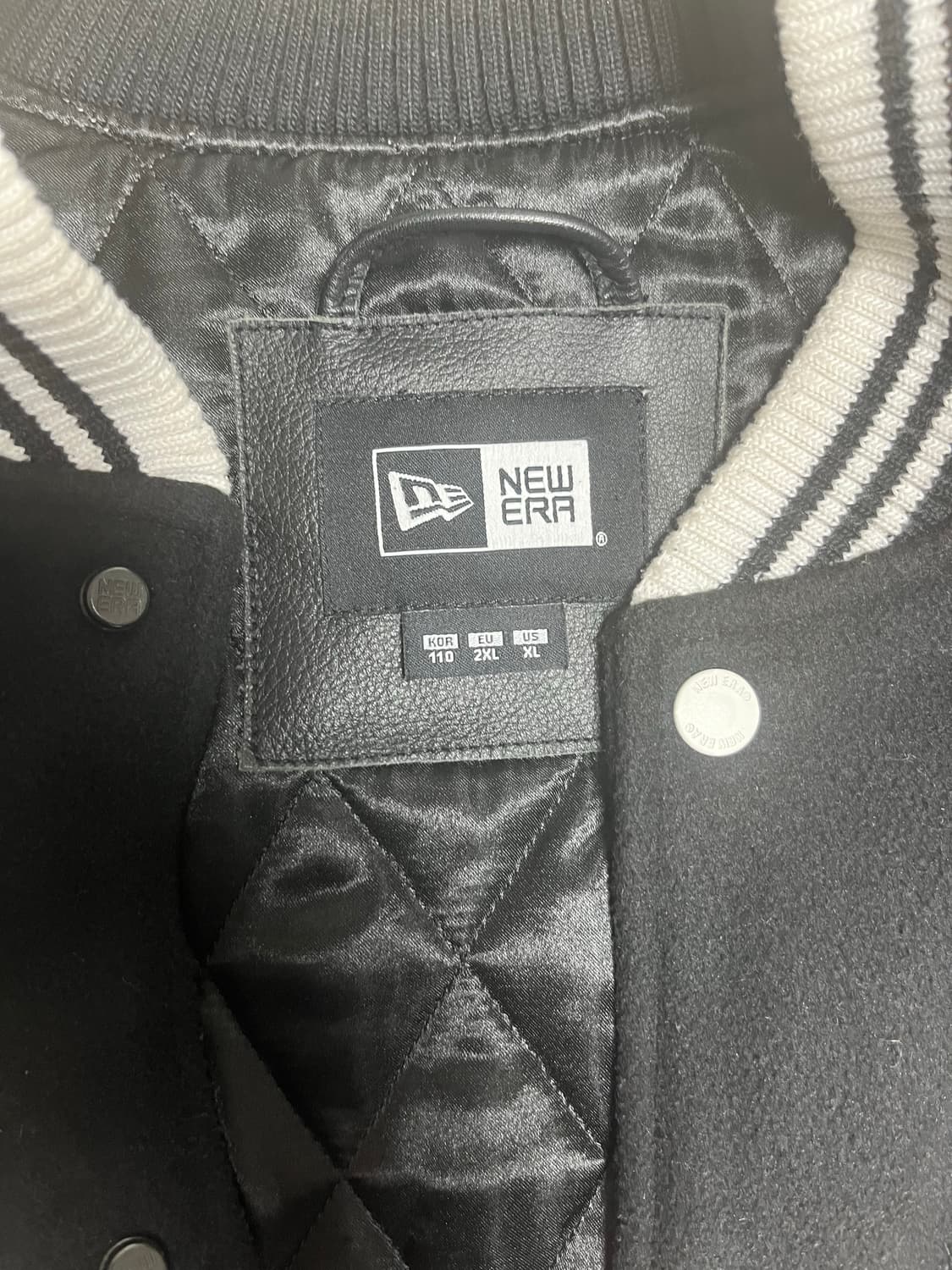 뉴에라 엑스라지 레이커스 바시티 자켓 XL 상품이미지3