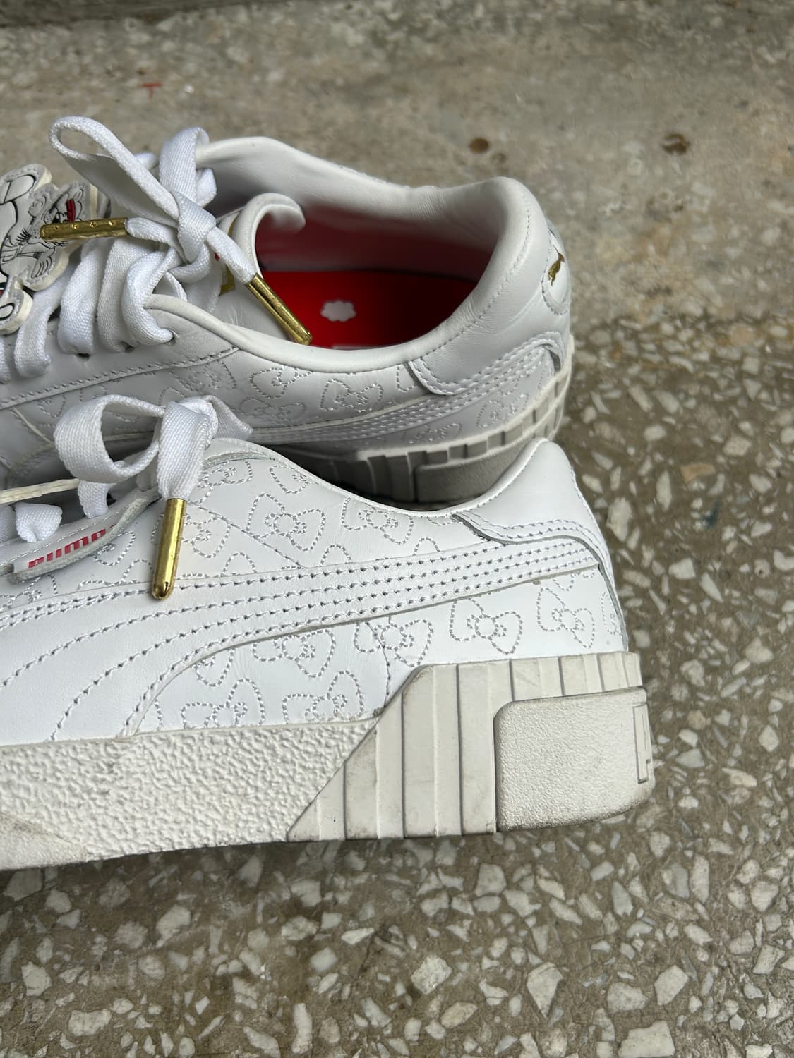 Hello kitty x puma  상품이미지4