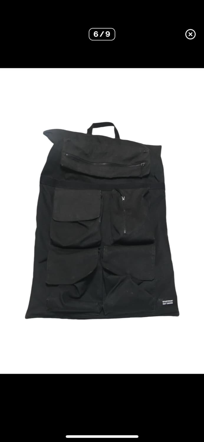 라프시몬스 x 이스트팩 백팩 상품이미지3