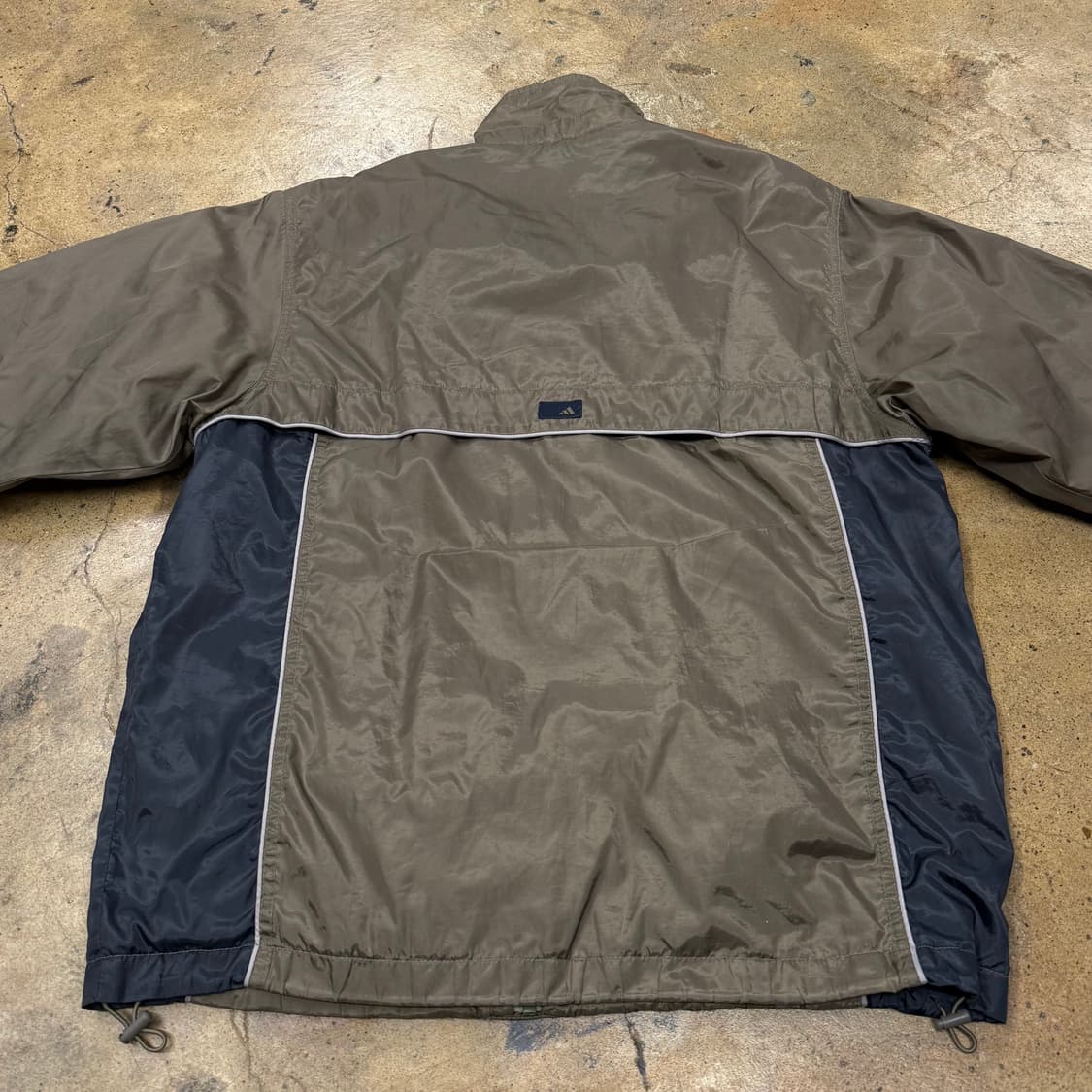 [정품/95] 아디다스 올드스쿨 바람막이 브라운 b8 상품이미지4