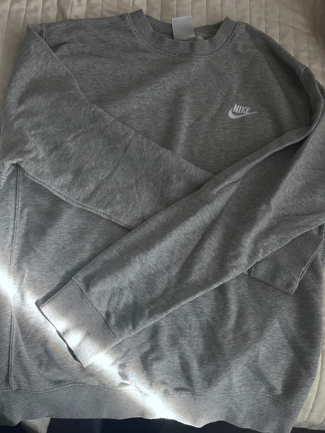 나이키 맨투맨 상품이미지1