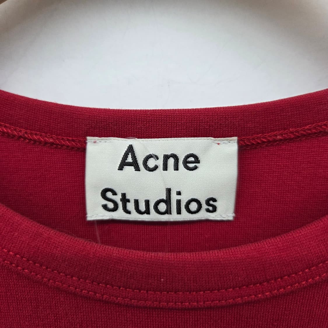 아크네 스튜디오 레드 반팔 티셔츠 여성L 상품이미지3