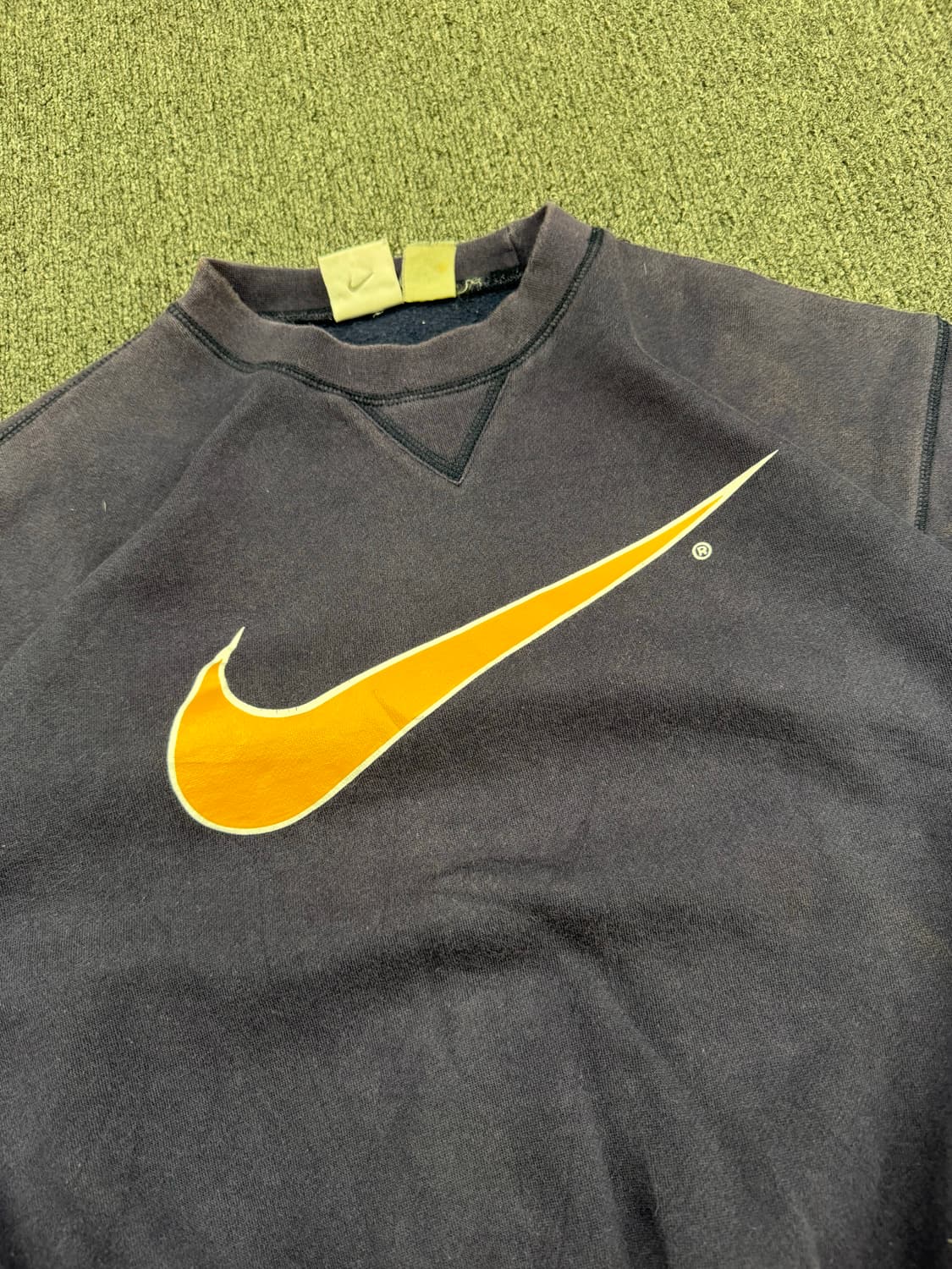 S)90’나이키 빈티지 실버탭 스우시 프린팅 네이비 스웻 셔츠 상품이미지2