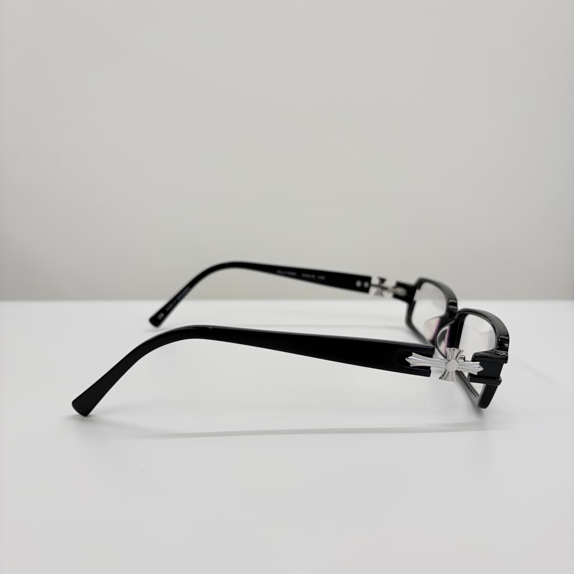 GALLAN 블랙실버 십자가 빈티지 뿔테 상품이미지5