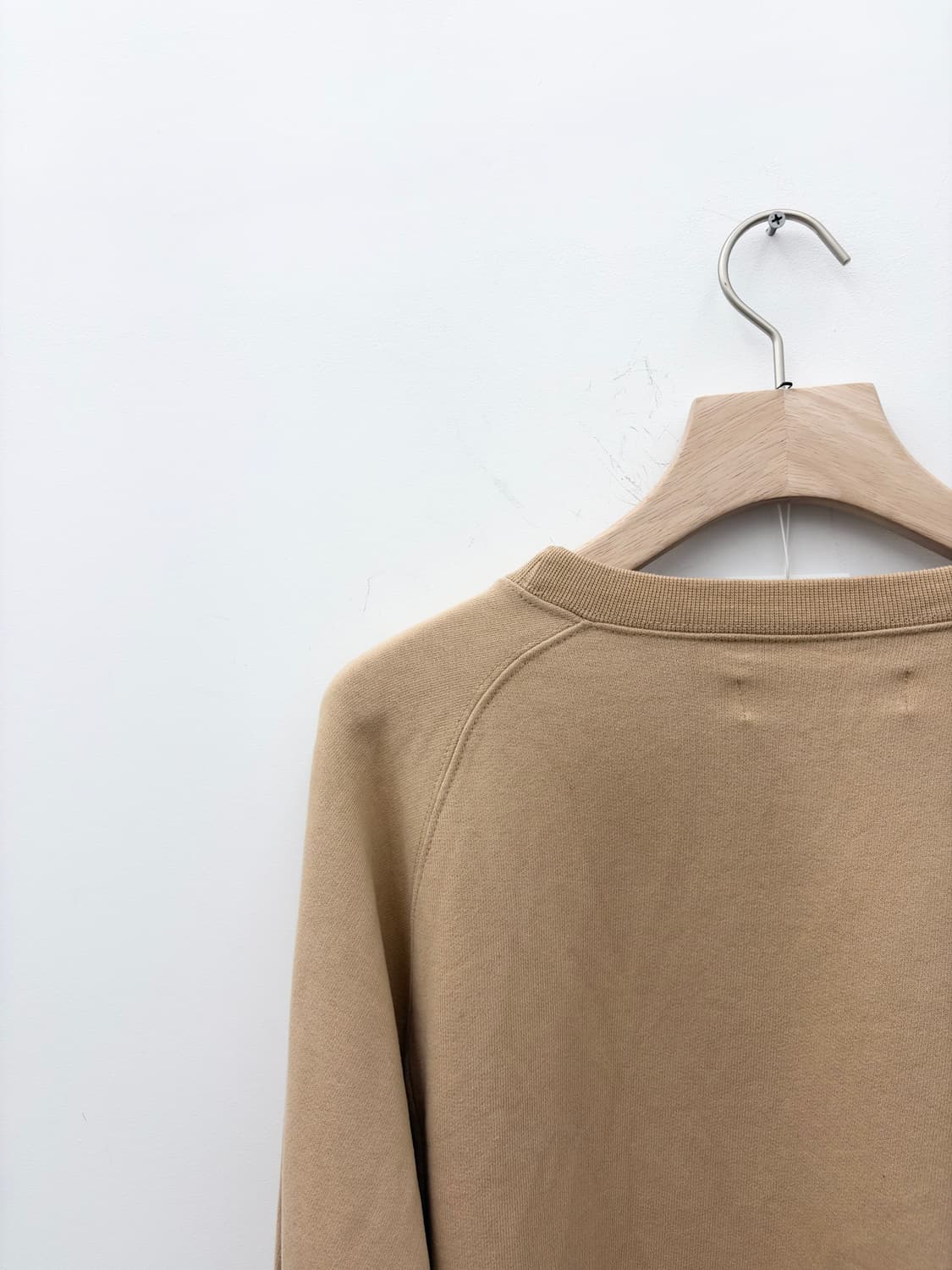 GRAPHIC CREWNECK 상품이미지5