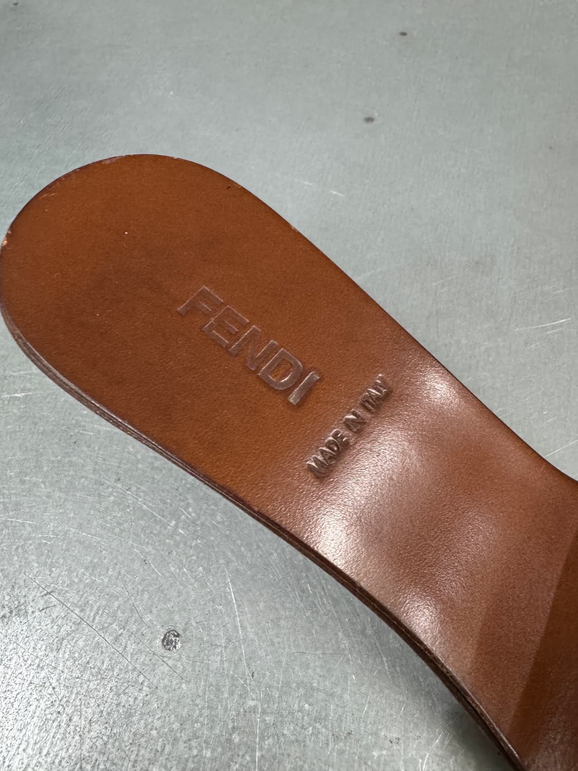 펜디 브라운 가죽 뮬 힐 36.5 상품이미지7