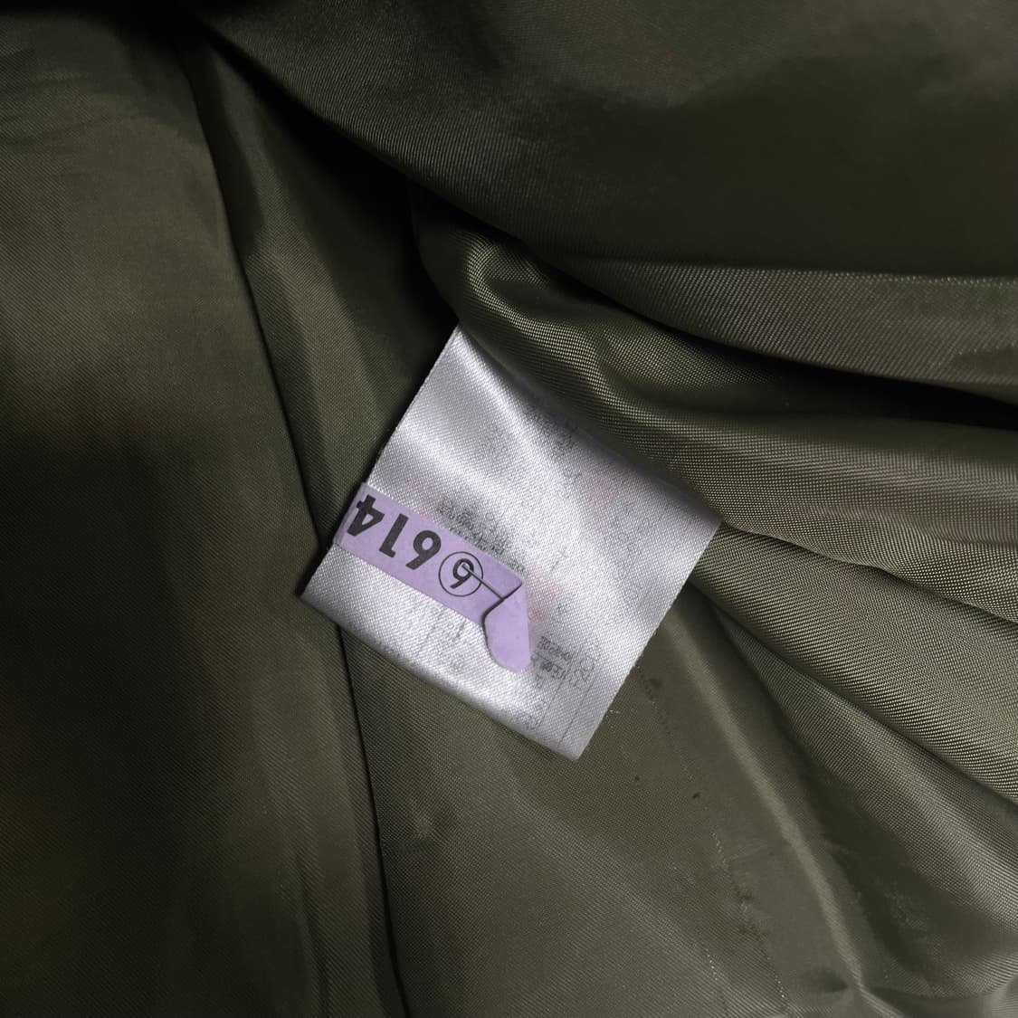 나이키 00s 올드스쿨 솔로 스우시 립스탑 덕다운 패딩 베이지  상품이미지4