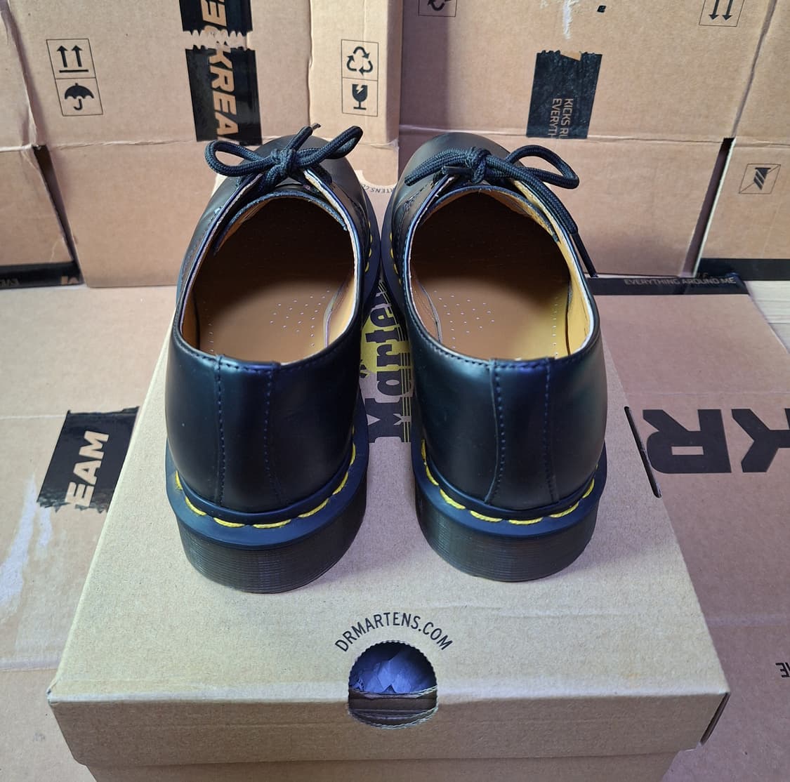 닥터마틴 1461 스무스 240(uk5) 상품이미지3