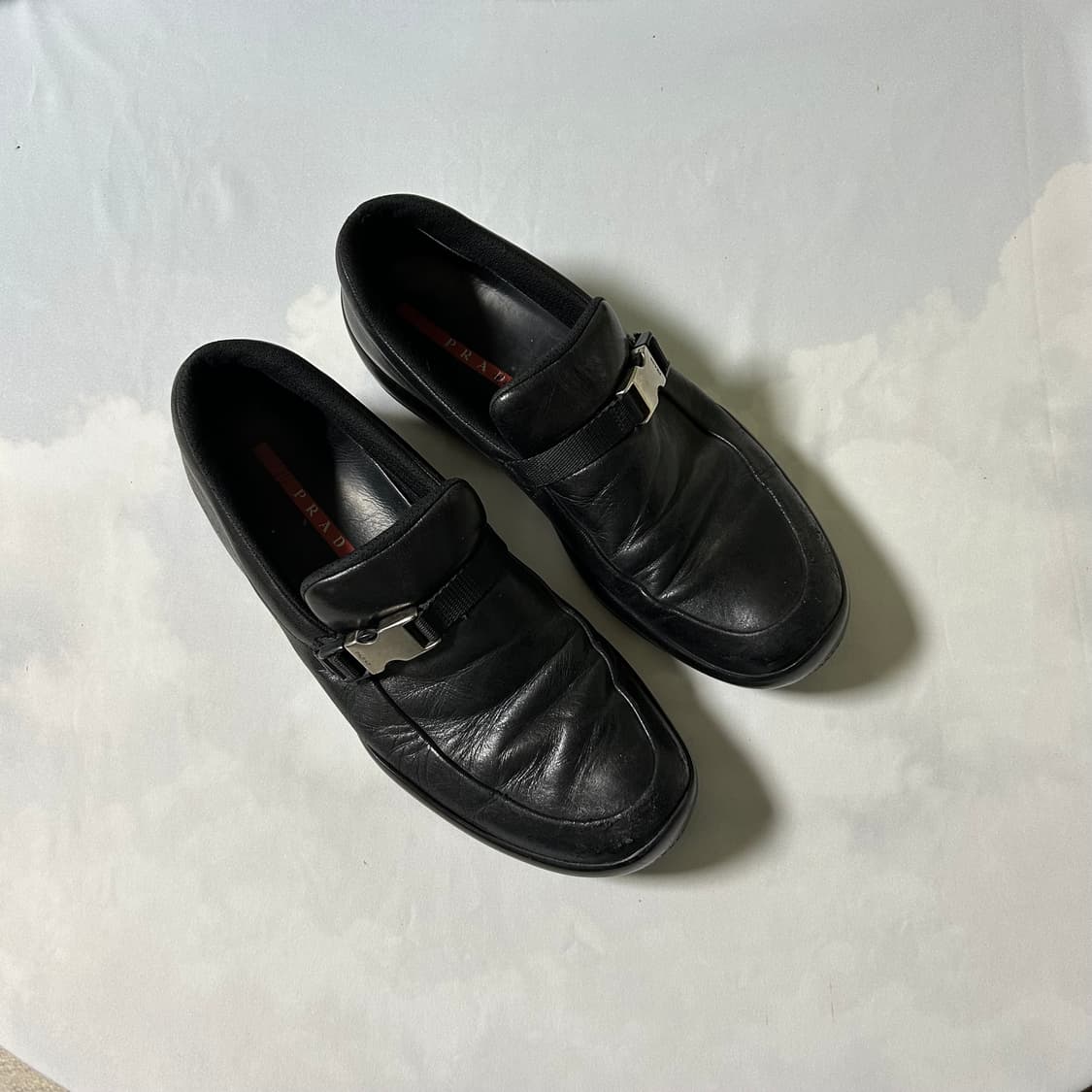 Prada sports buckle strap loafers 상품이미지2