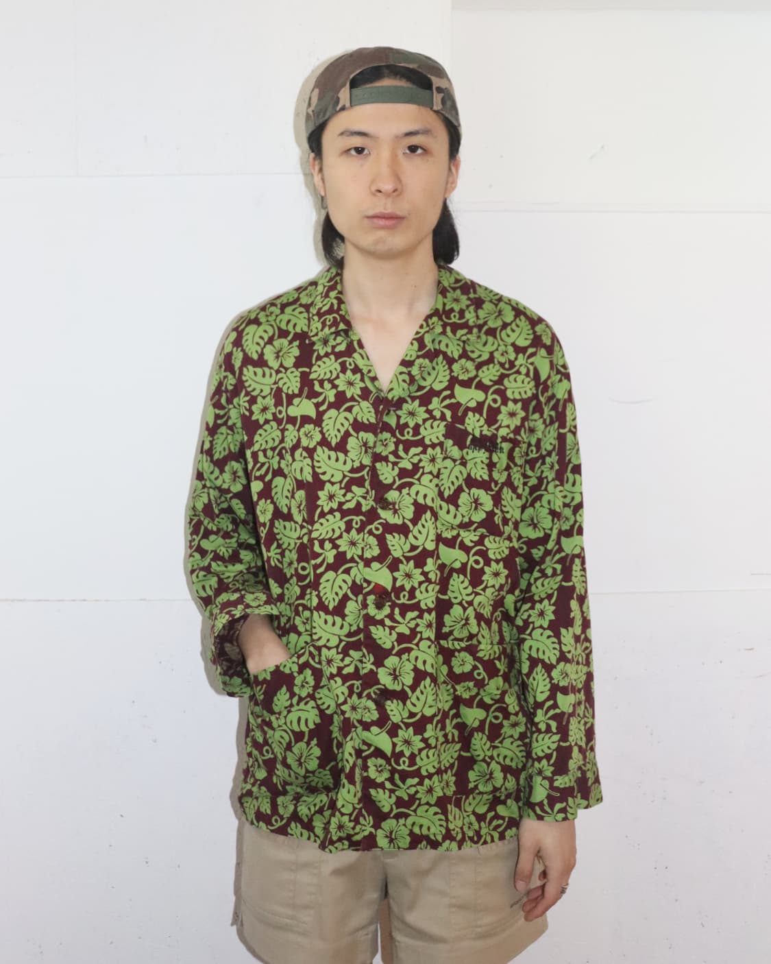 장 폴 고티에 90s 리브스 프린트 오픈 카라 셔츠 상품이미지1