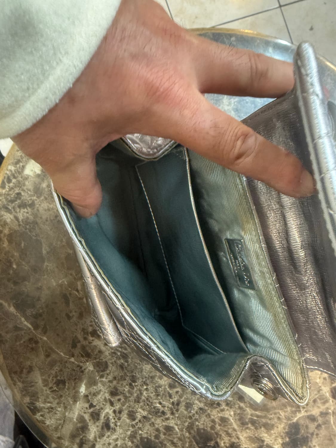 정품 디올 스타더스트 실버 백팩 팝니다 상품이미지7