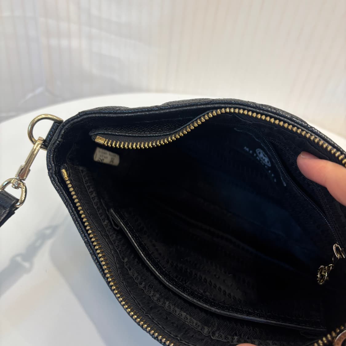 정품 메트로시티 퀄팅 크로스백     상품이미지9