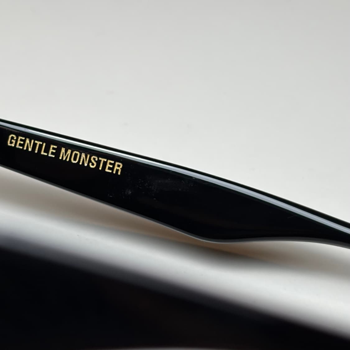 젠틀몬스터 하이저 01 선글라스 상품이미지7