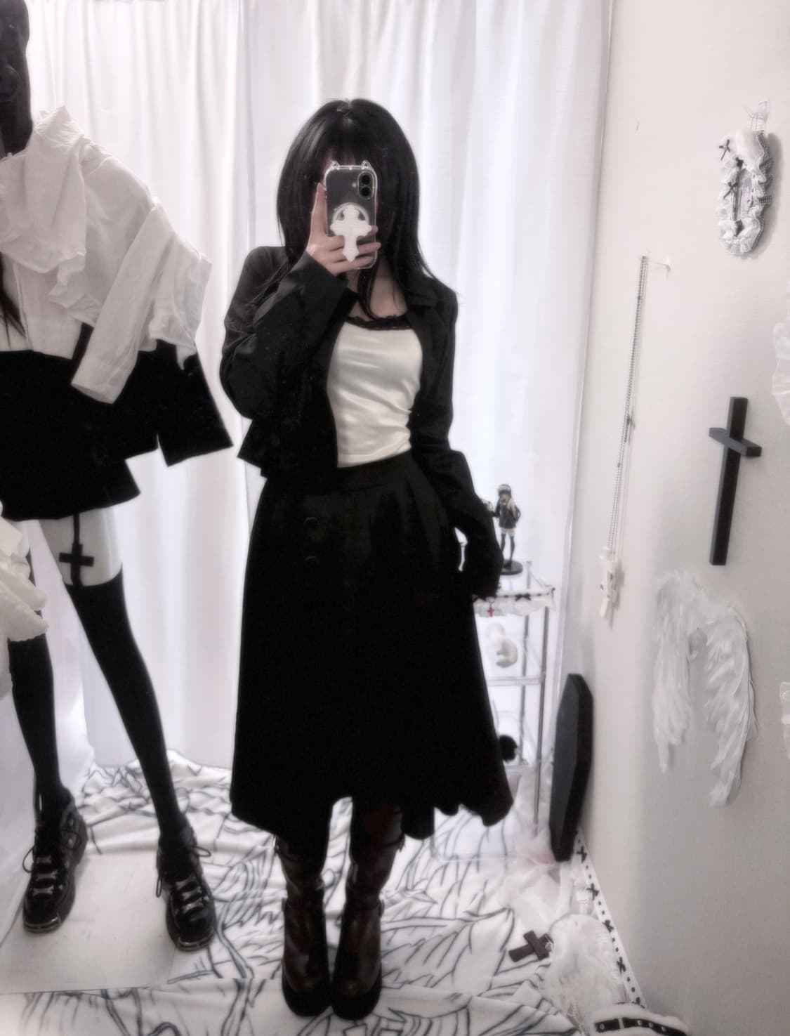 엑시즈팜 레이스 미디스커트 상품이미지1