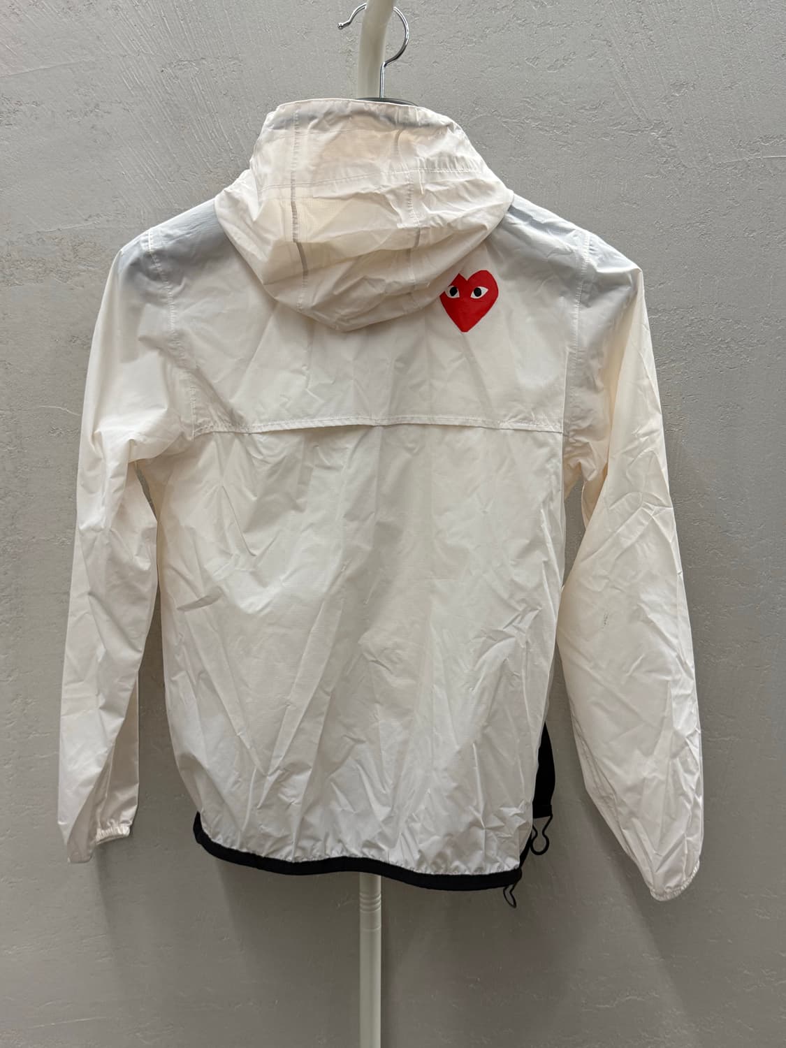 플레이 꼼데가르송 x 까웨 풀 집 자켓 화이트 XS 상품이미지5