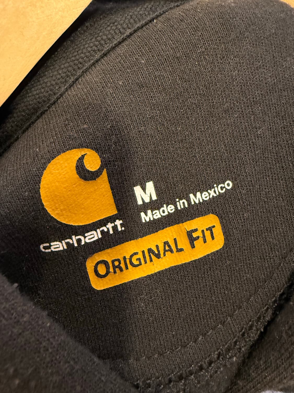 칼하트 블랙 후드티 상품이미지2