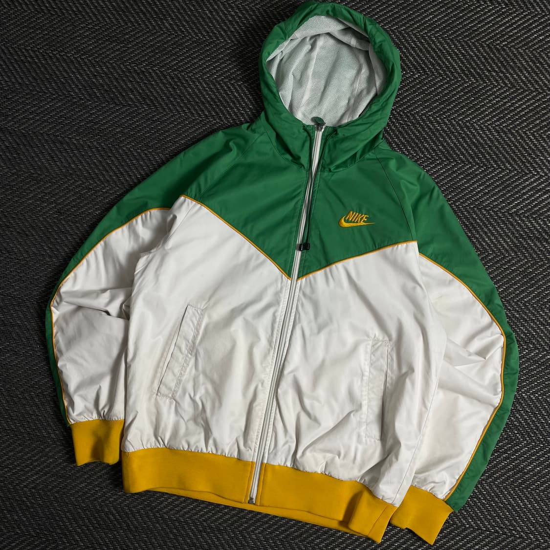 나이키 퓨추라 윈드러너 러닝 바람막이y 3468 상품이미지1