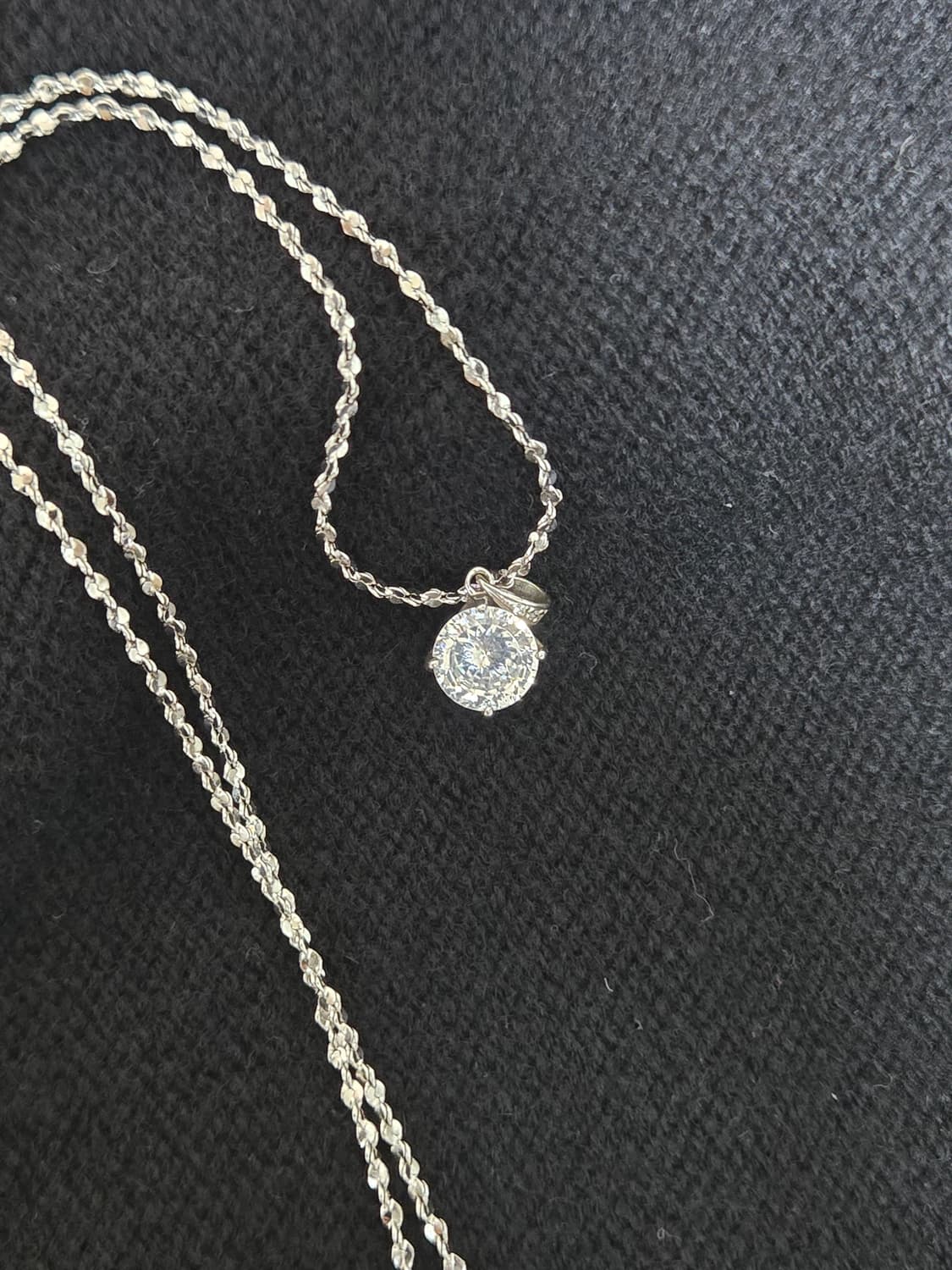 제목 (후르츠)
빈티지 실버 925 큐빅 솔리테어 네크리스 미니 펜던트 상품이미지6