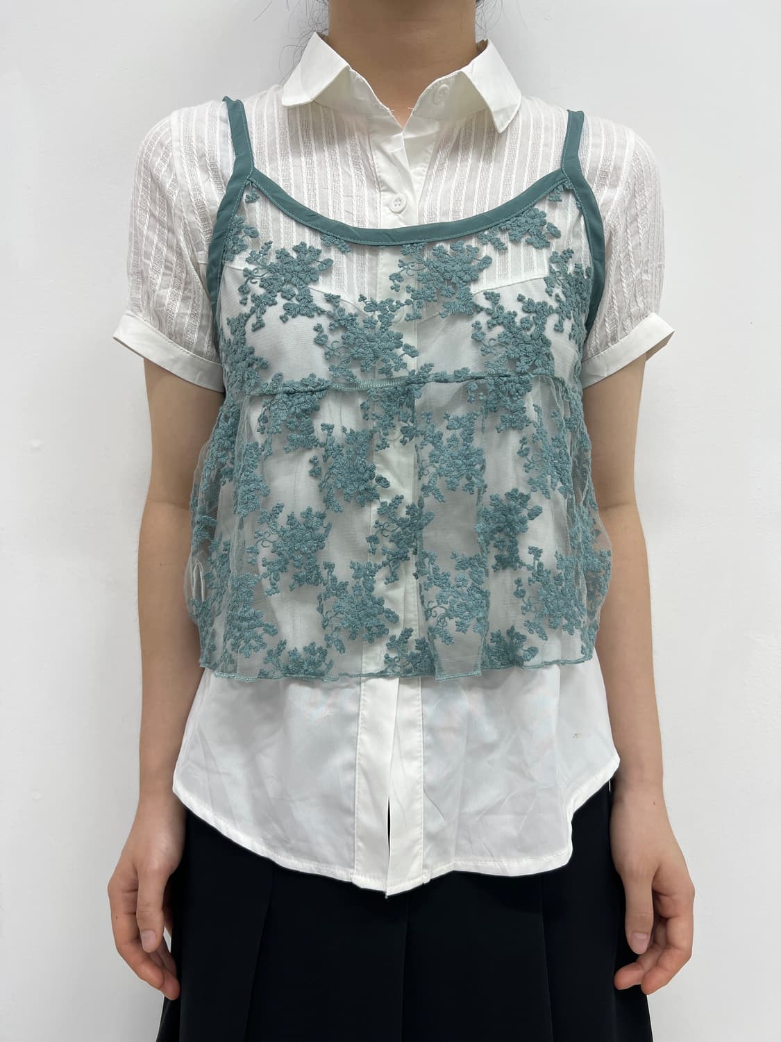 mint lace crop sleeveless 상품이미지1