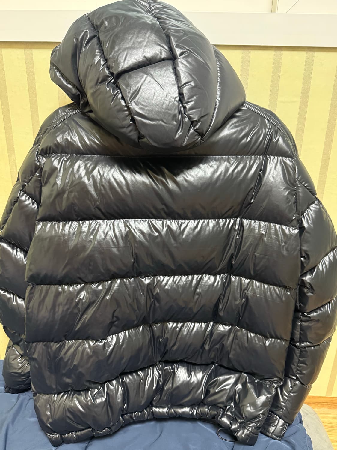 몽클레어 24년 마야 3사이즈 판매합니다. 상품이미지7