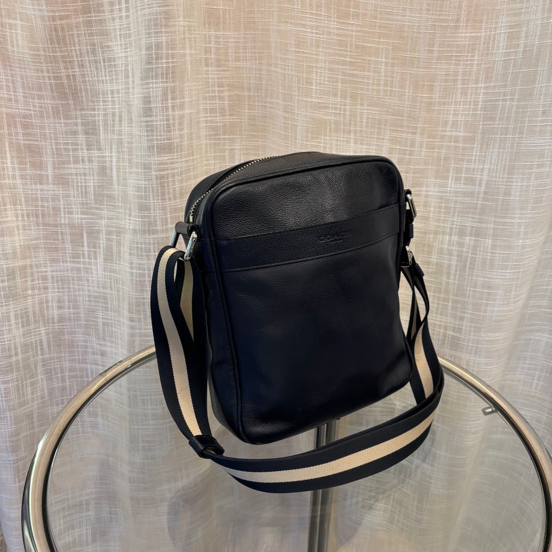 정품 코치 남성 가죽  크로스백    상품이미지2