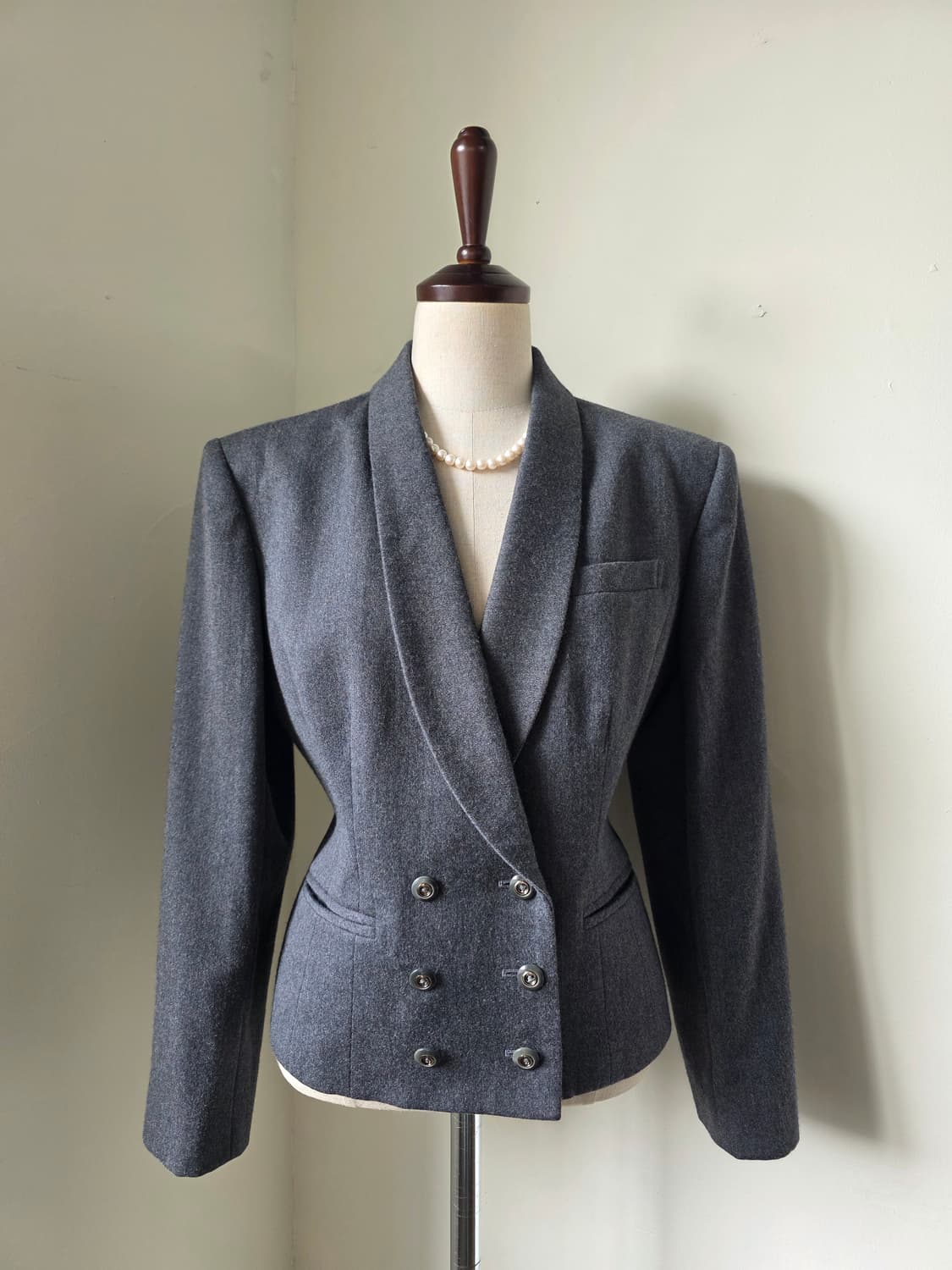 그레이 숄카라 더블 울 자켓 상품이미지1