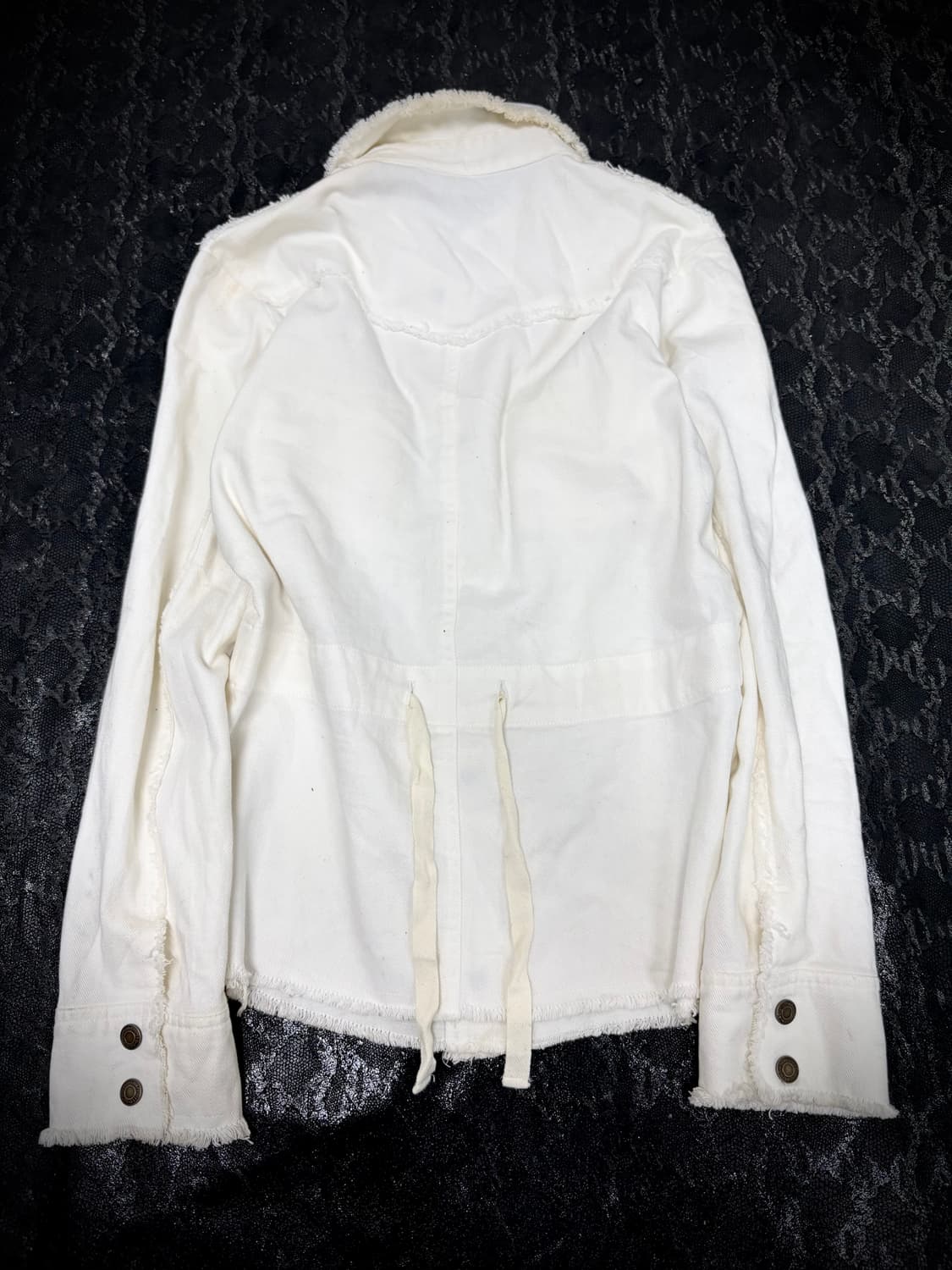 “Vintage” Grunge Cutting Detail White Ja 상품이미지9