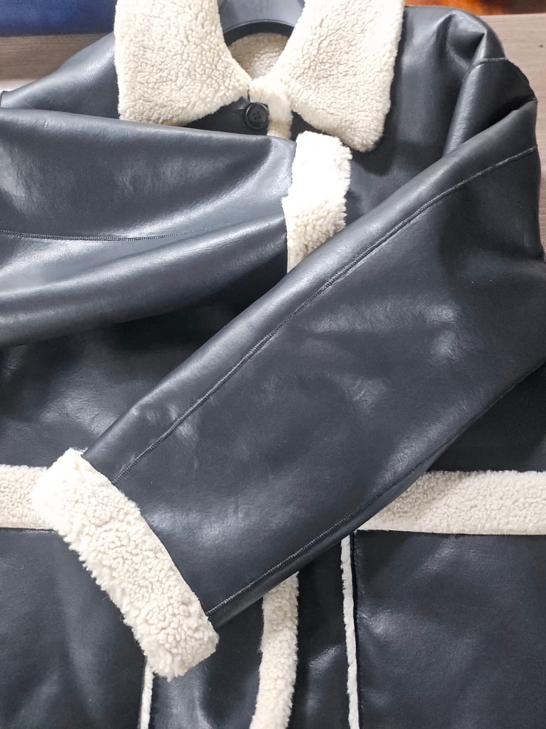 무신사스탠다드 리버시블 무스탕 M  남여가능 상품이미지4