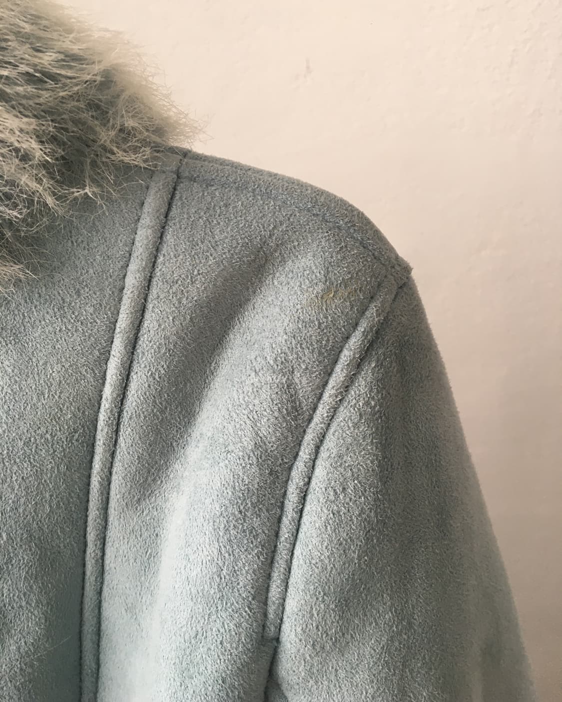 Fake fur blue mustang 상품이미지5