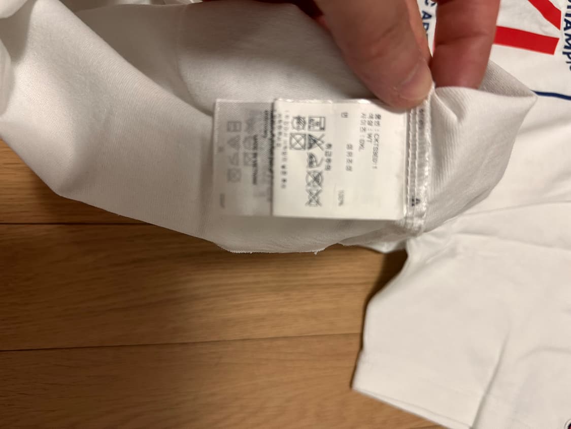 (탭만 땐 새상품!!) 챔피온 흰색 반팔 티셔츠 XL 상품이미지9