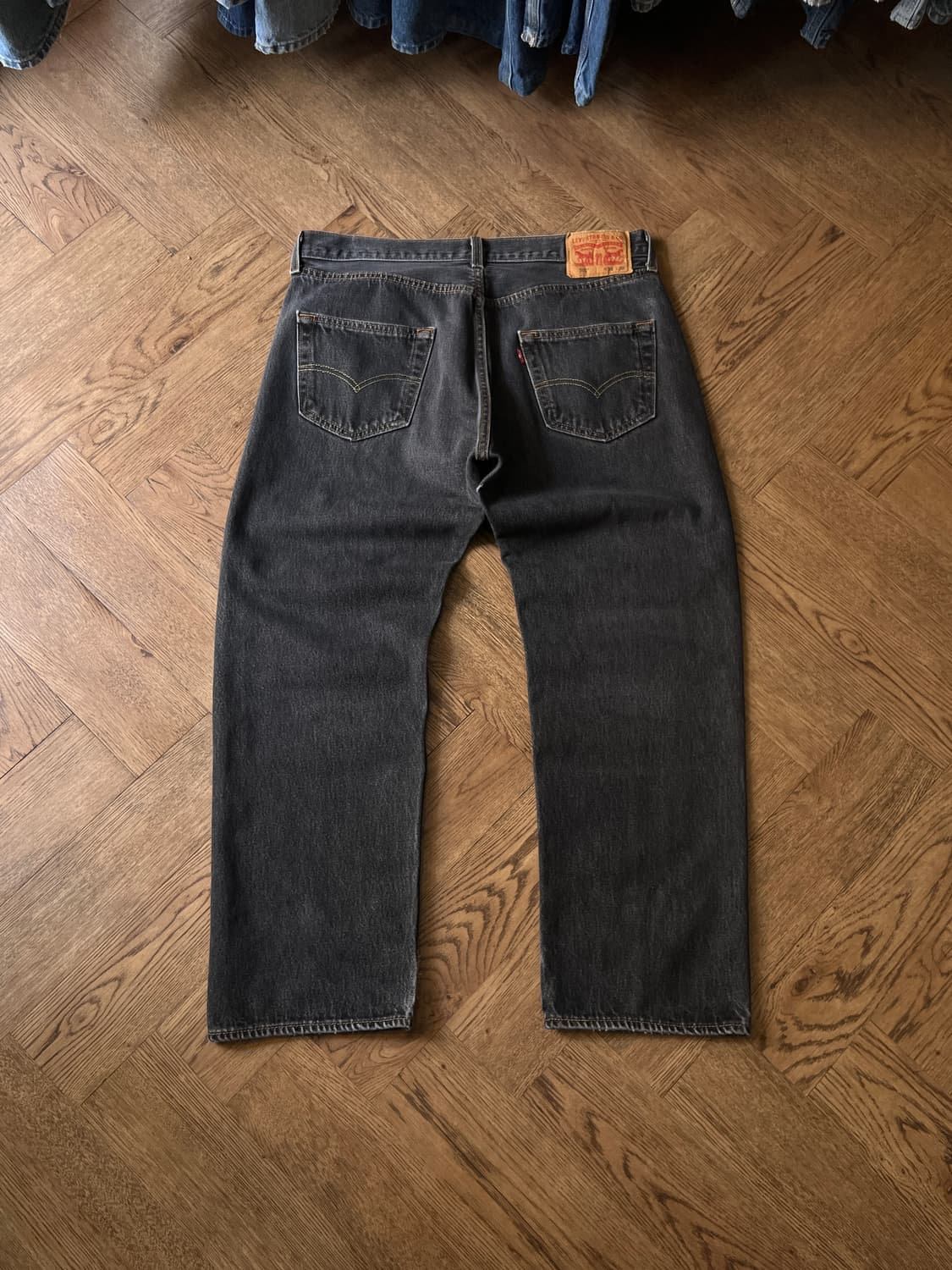 [36]리바이스 501 빈티지 워싱 흑청 데님 팬츠 상품이미지2